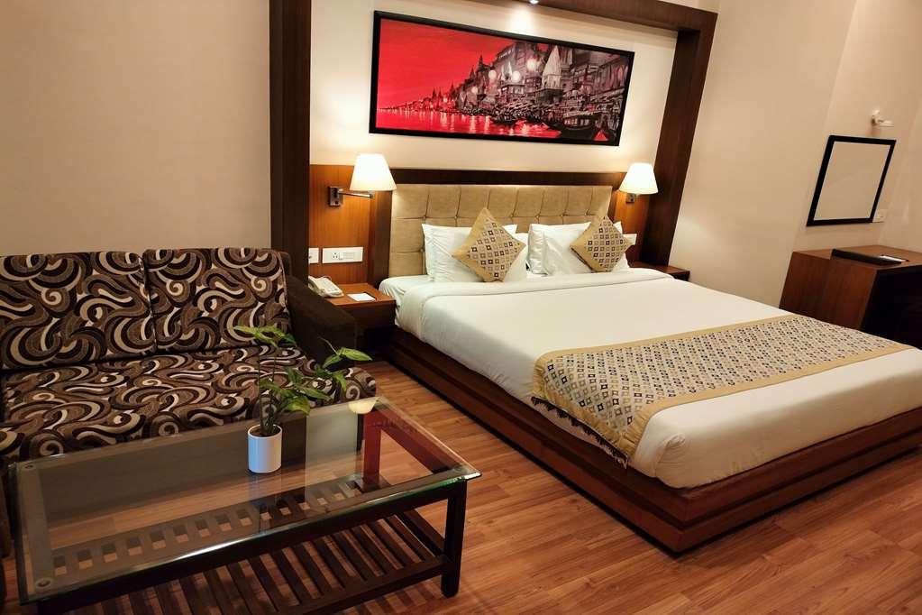 Ramada by Wyndham Varanasi Katesar Chandauli Ruang foto